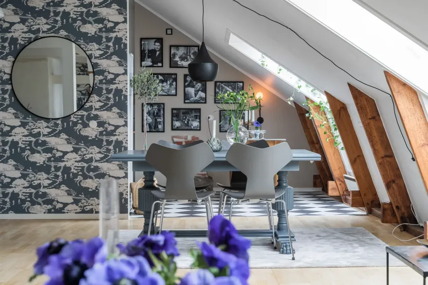 瑞典顶楼公寓的蓝色魅力-1