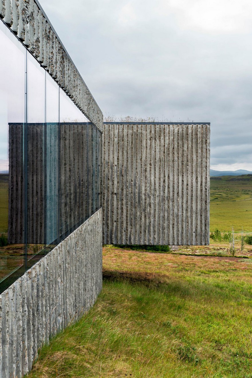 A Concrete Vacation Home as Minimal as a Gallery-12