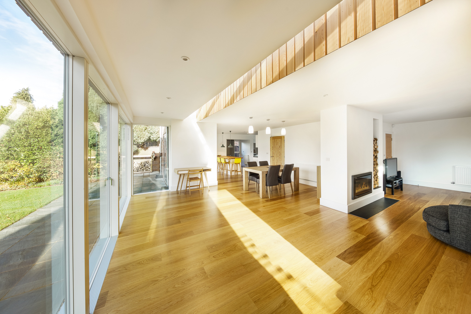 杨树路现代私宅 | 自然光与隐私控制的巧妙融合-8