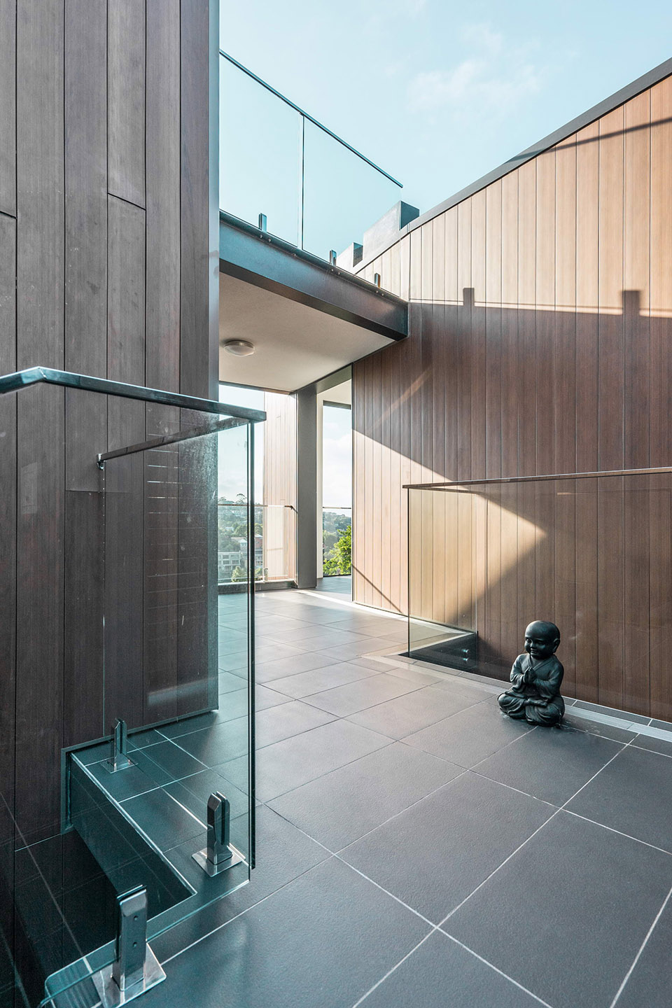 悉尼 Seaforth 滨海住宅 | 融入景观的木制立面-17