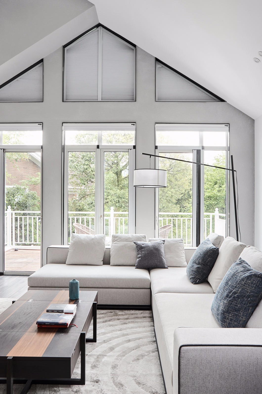 褪去虚华的设计丨流露自然本质的时尚感。-15