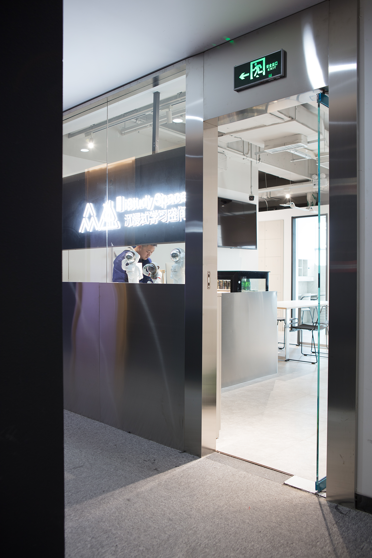 众独空间沉浸式自习室丨中国武汉丨止璞造白-4