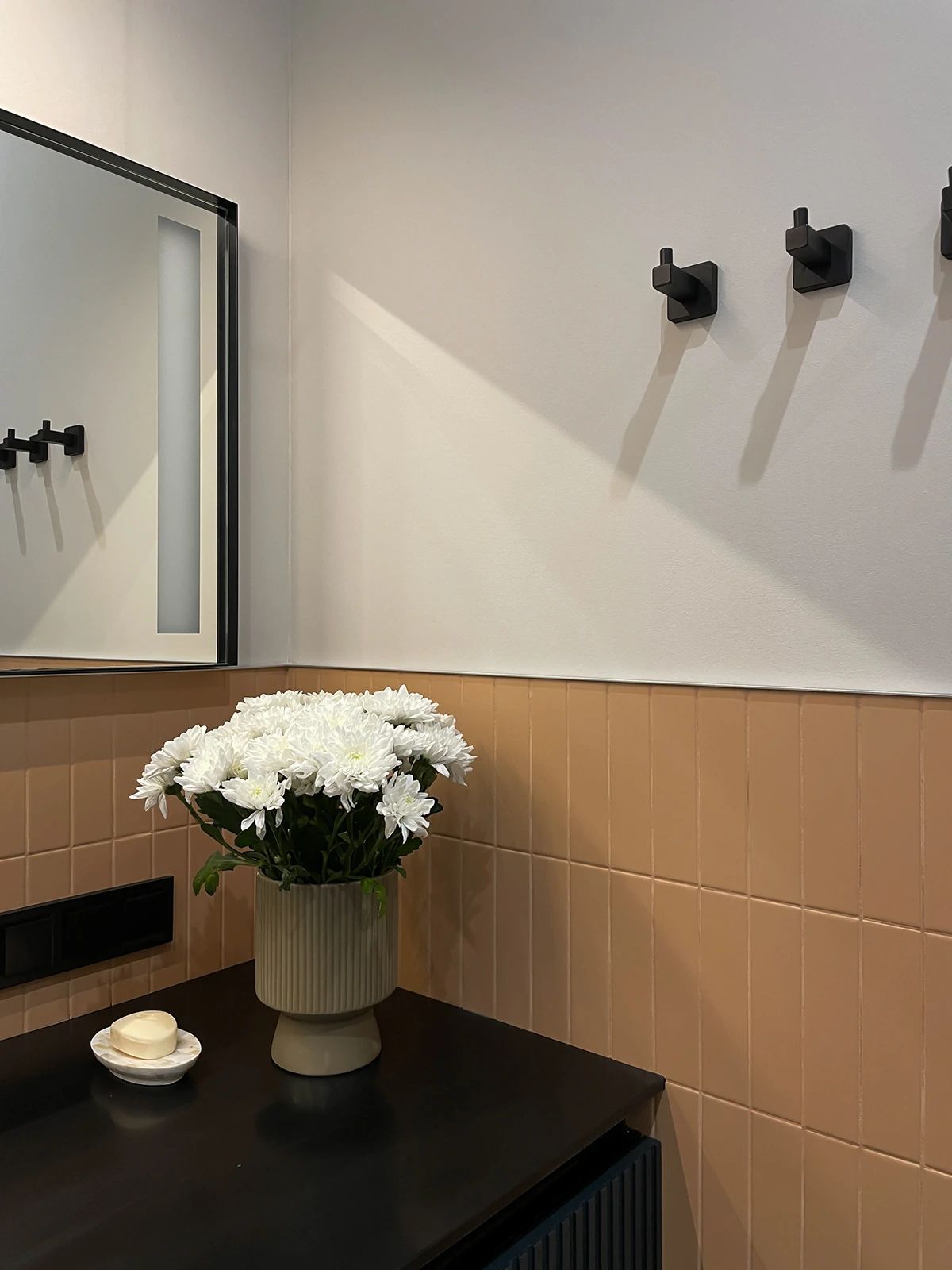 红绿撞色两室一厅丨Oleksandra Teslia-48