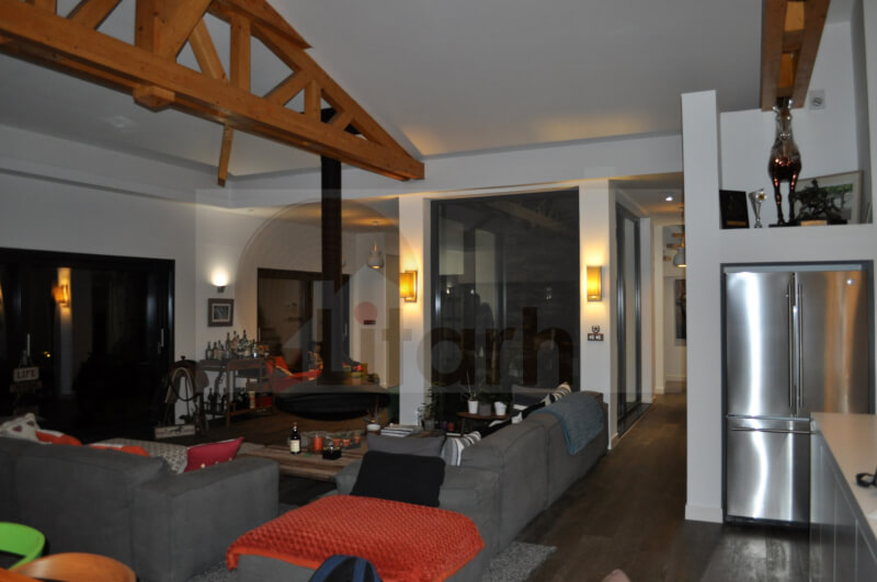 罗马尼亚公司在法国建造的木结构住宅丨法国巴黎-19