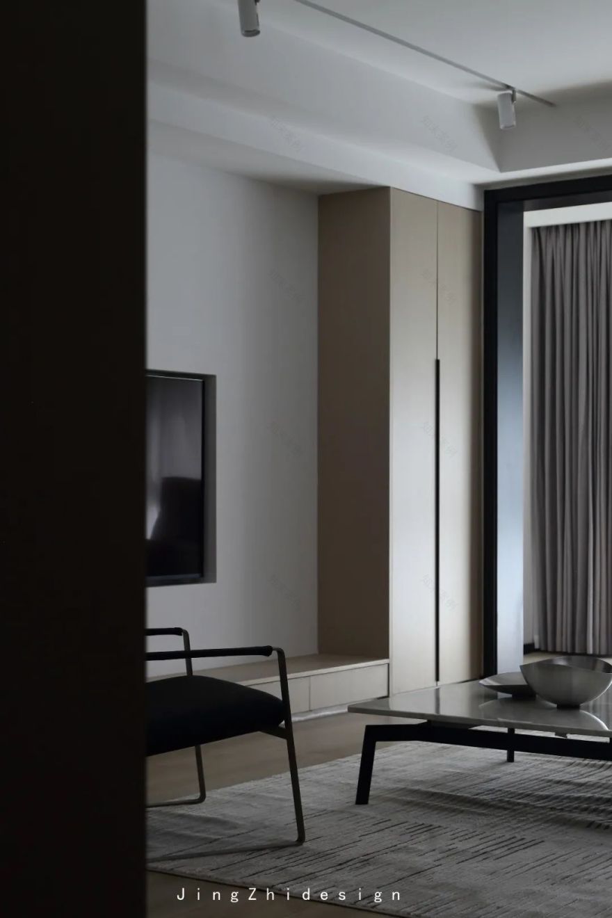 极简黑白灰,打造城市中的宁静栖息地-22