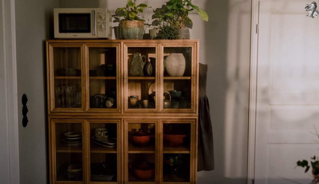 90后妈妈带家人住进森林别墅丨德国丨Thuy Dao和老公T-55