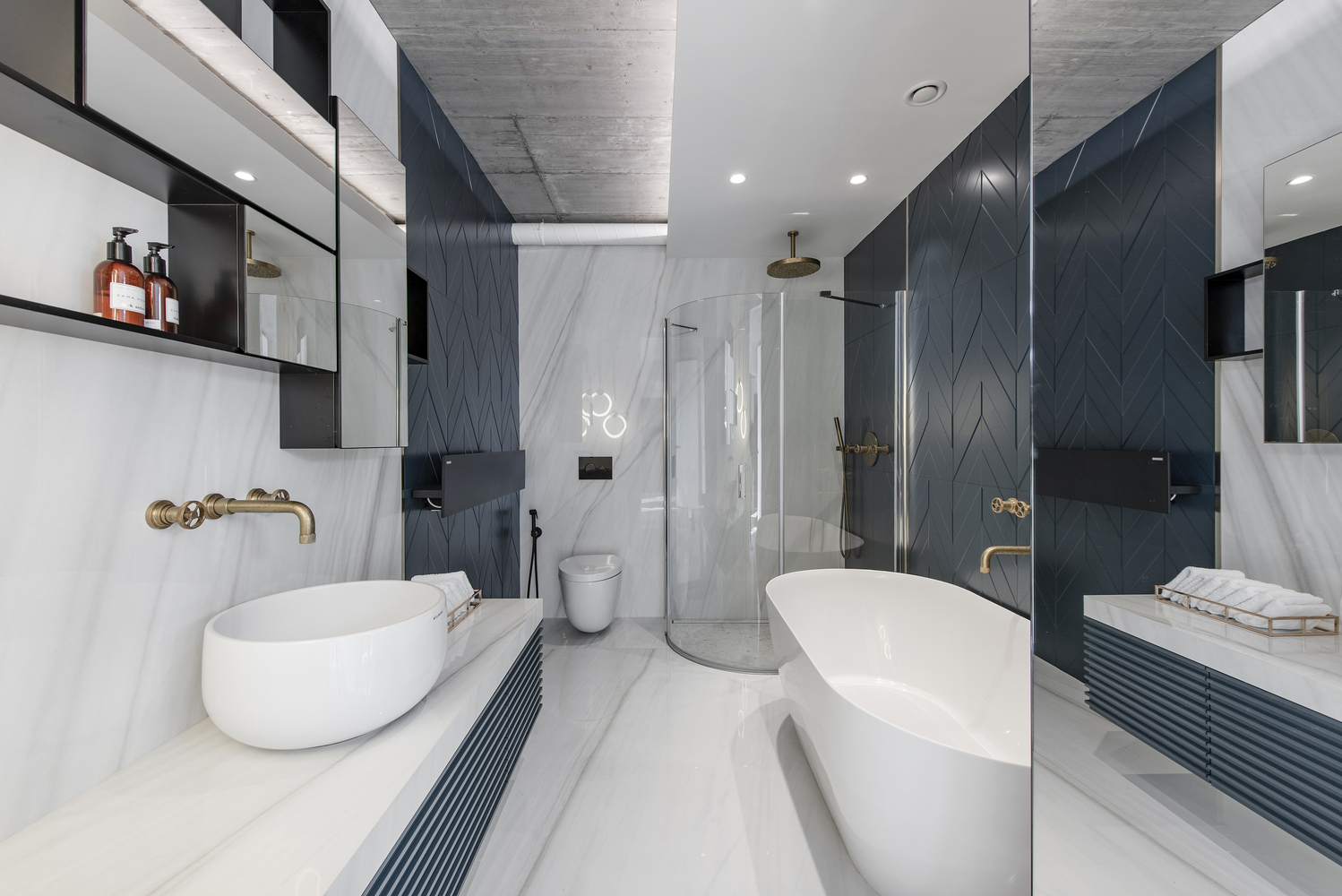 双层公寓的视觉盛宴-48