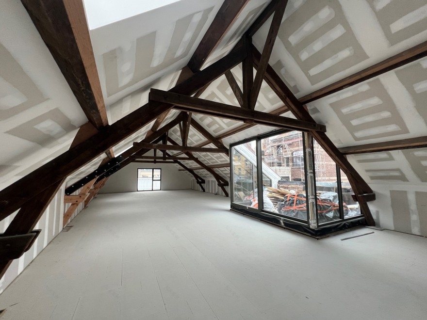 旧海关大楼改造为创意中心丨比利时丨A2D-25