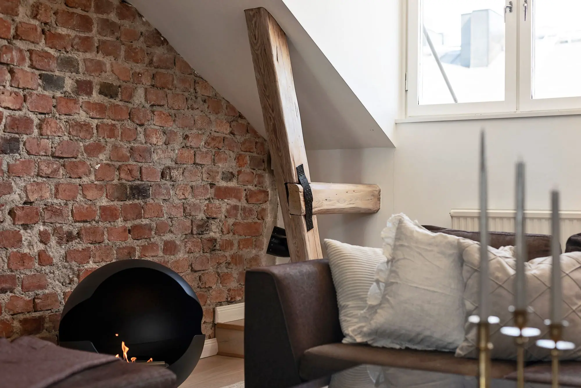 瑞典绿色陶土风格阁楼设计-6