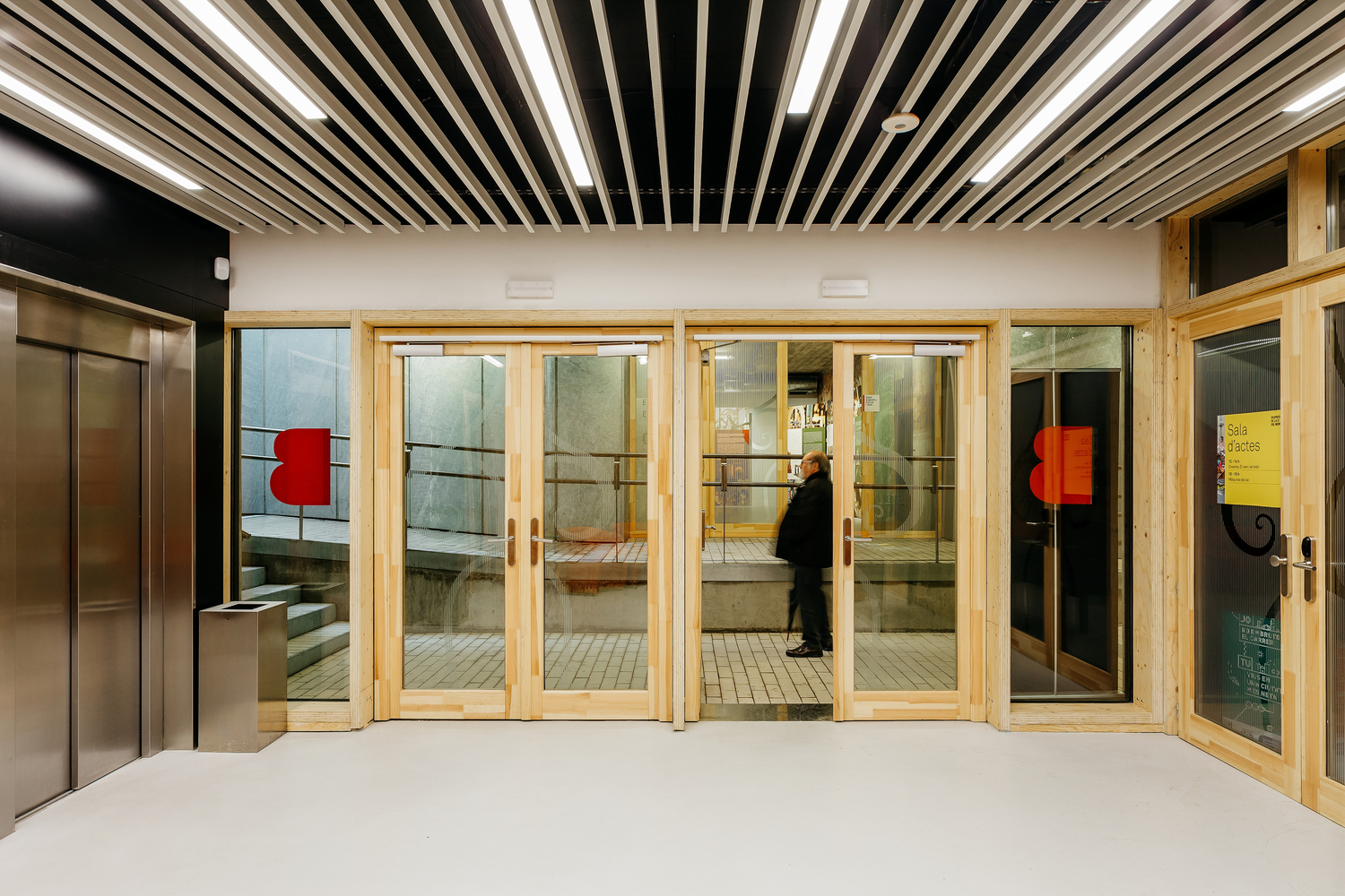 巴塞罗那“维拉乌拉尼亚”近零能耗绿色建筑-45