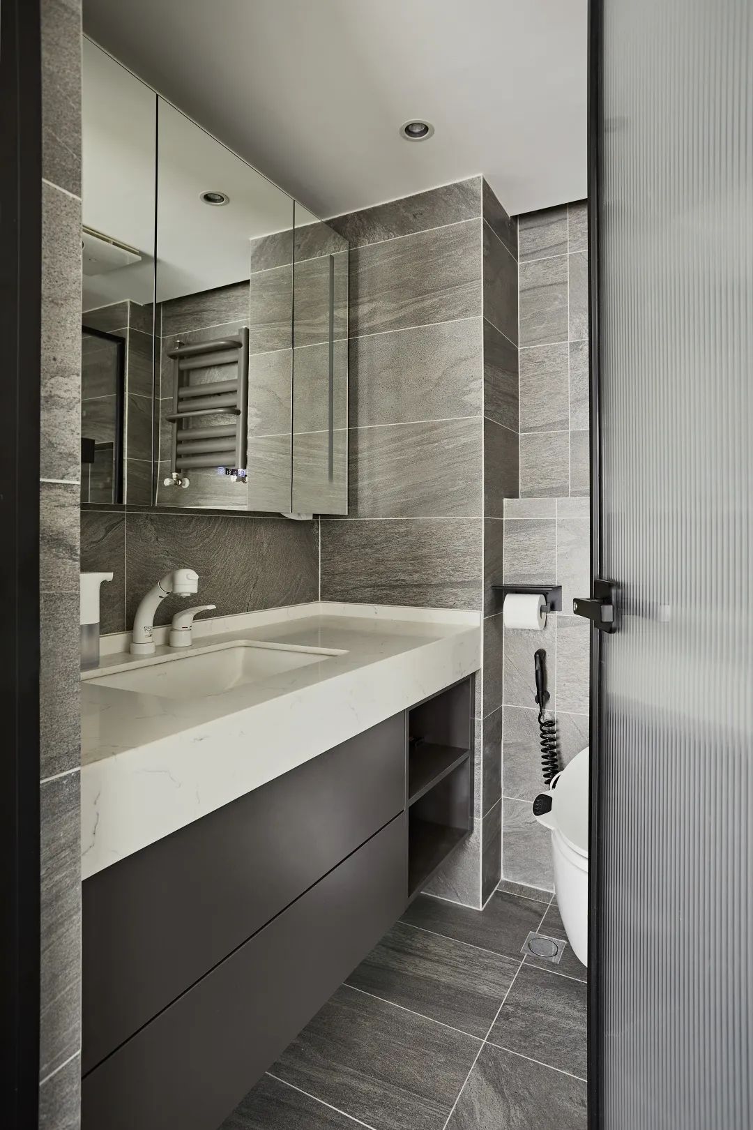 现代满满热爱的居住空间-42