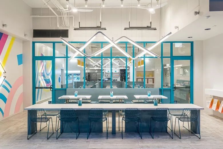 加州鸡肉咖啡馆，南加州风情与现代设计完美融合-11