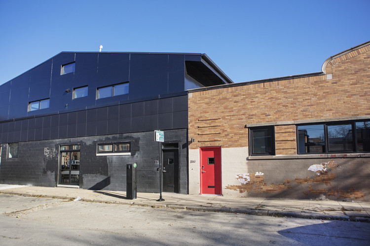 芝加哥 Logan 认证苔藓设计项目 - 绿色环保,功能性与美学兼具-9