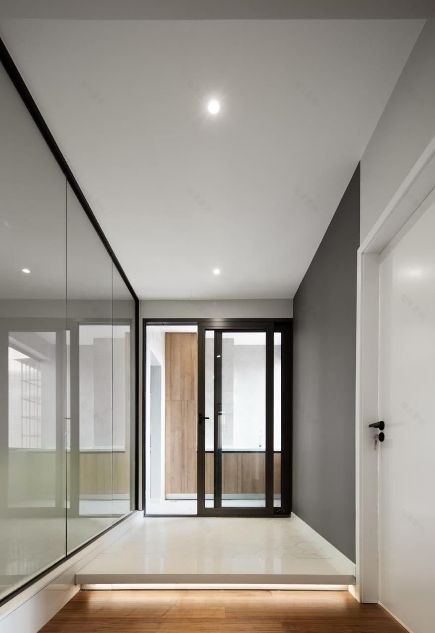 复式空间的多功能家居体验-55