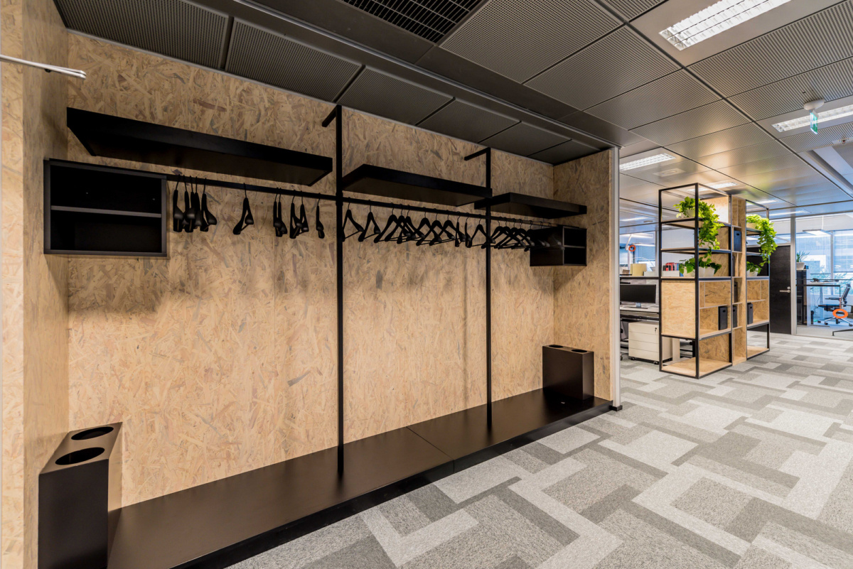 芬兰 Telko 办公室 - 工业风与自然的和谐结合-20