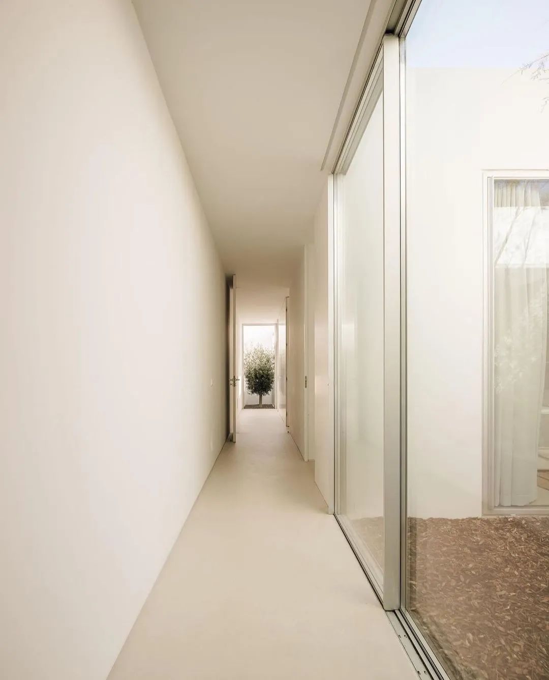 阿连特茹海岸的房子丨葡萄牙丨Aires Mateus-24