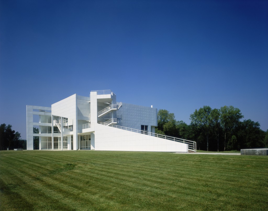 The Atheneum Richard Meier-5