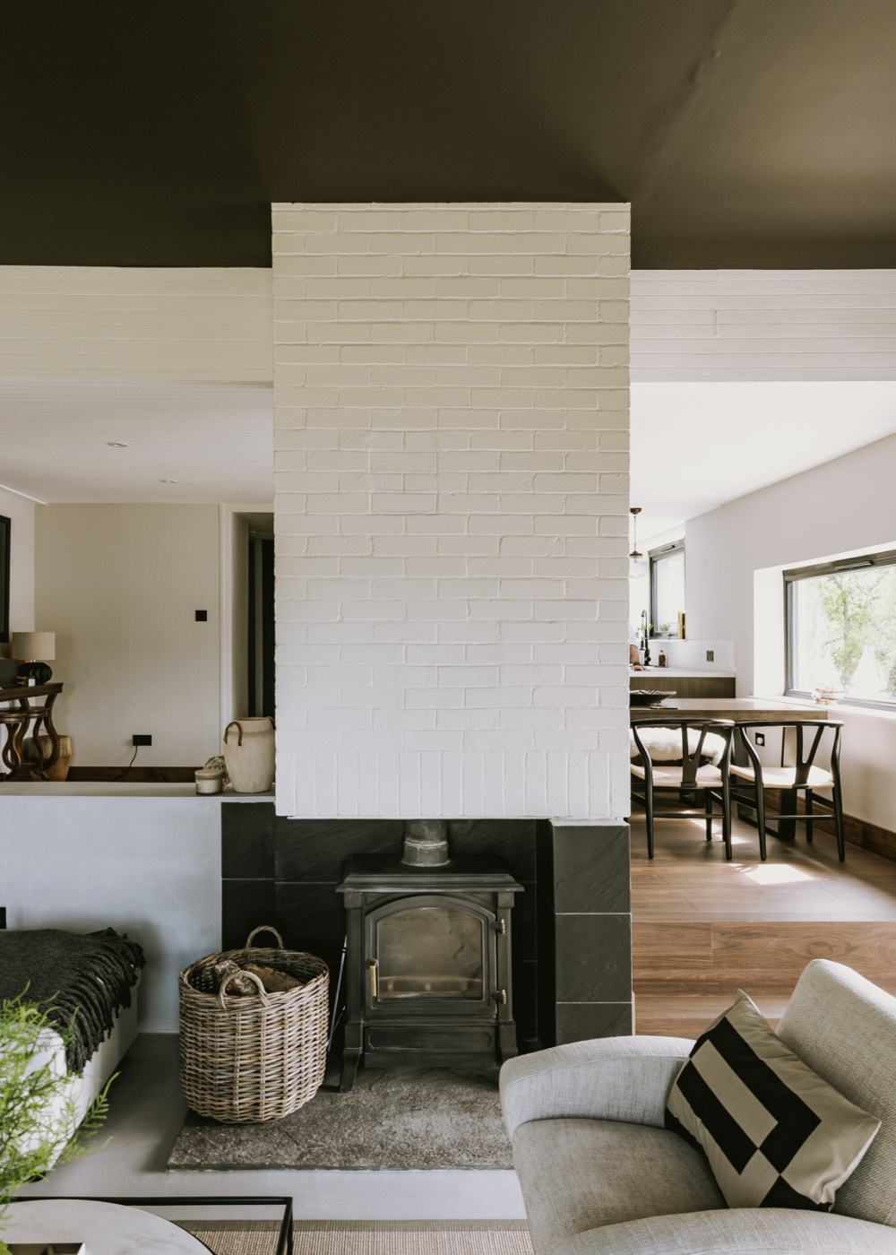 苏格兰高地现代度假之家-2