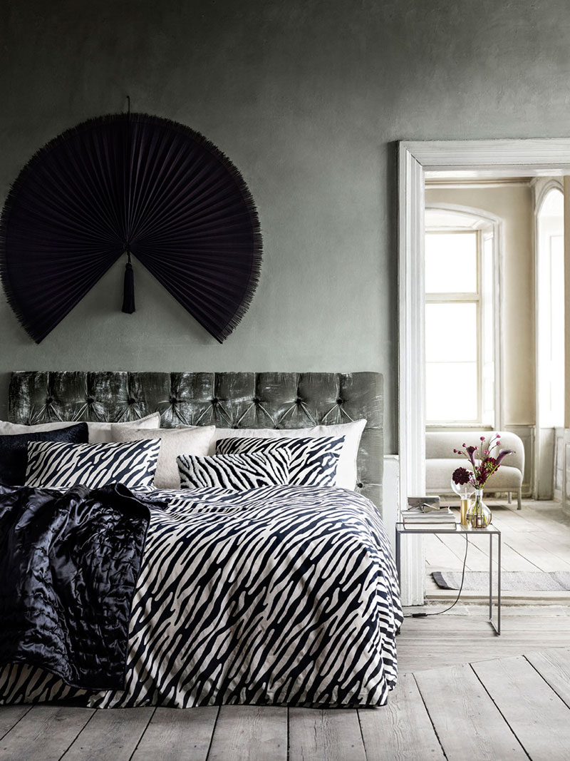 H&M Home 冬季时尚冷色调室内设计-6