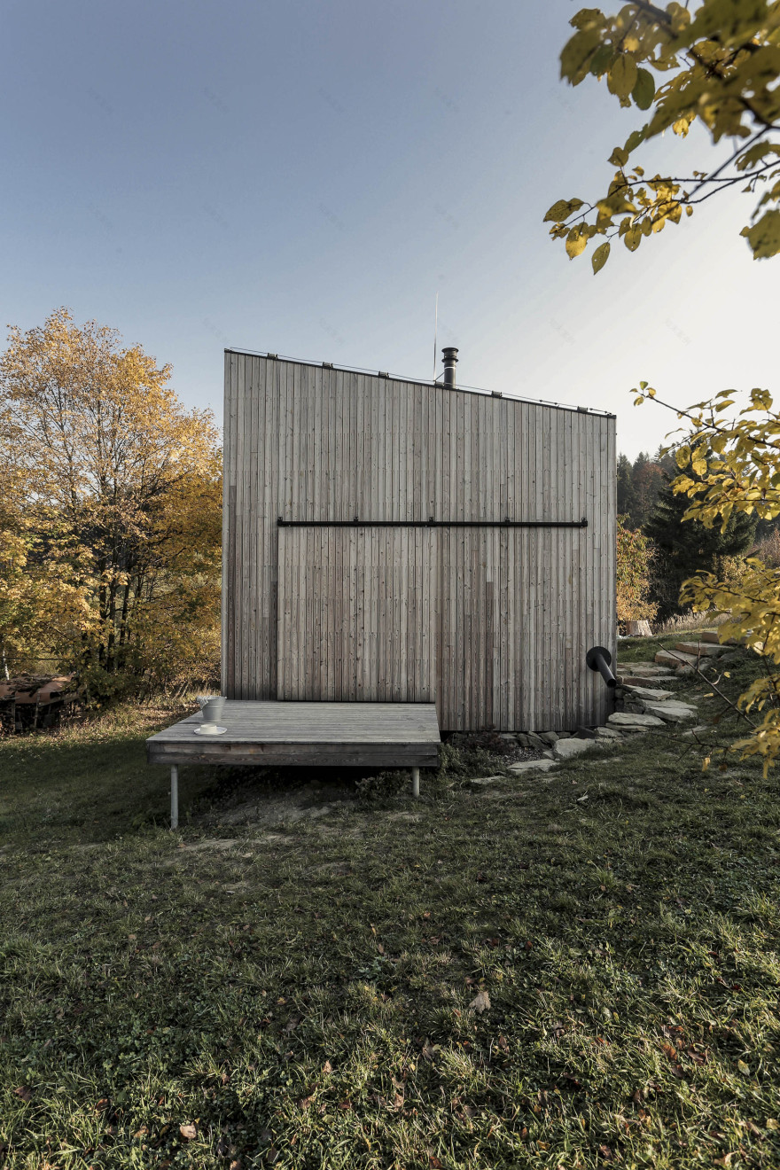 CottageSirákov 自建房-11