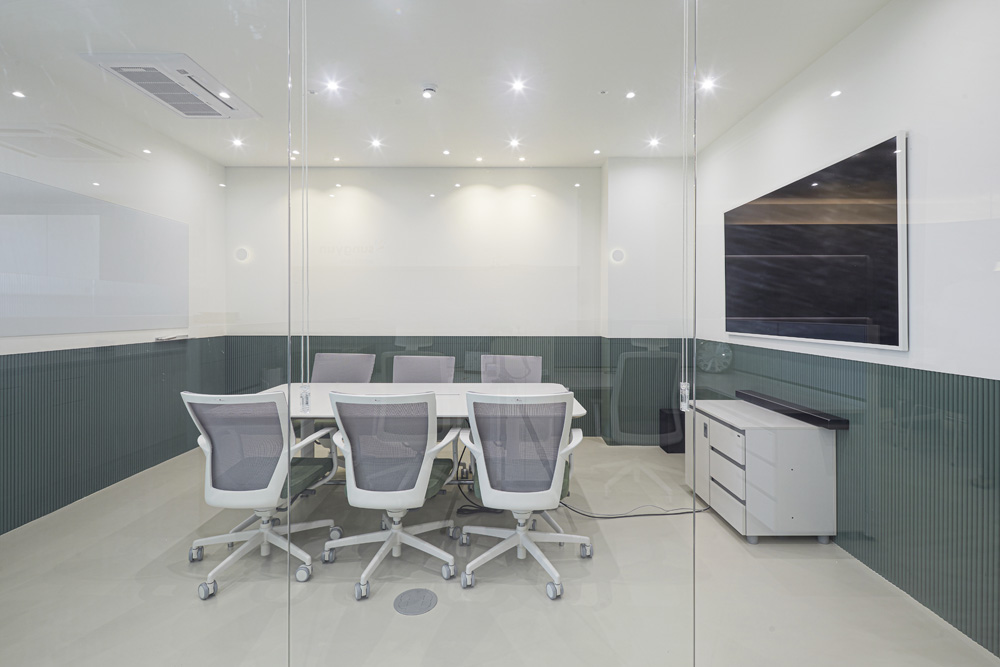 现代简约风 36 平米办公空间设计-8