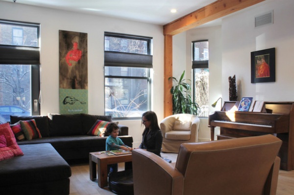 My Houzz: Vibrant Colors Meet Natural Materials in Montreal  -  Decor Ideas-13