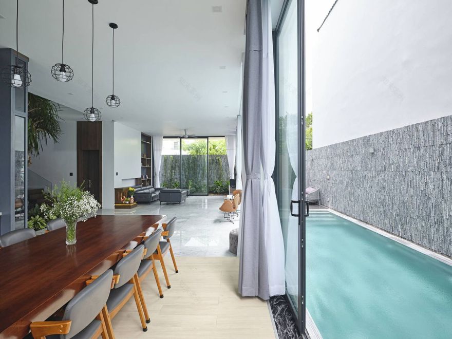 绿意盎然的三层别墅 | 和谐自然的生活空间-9