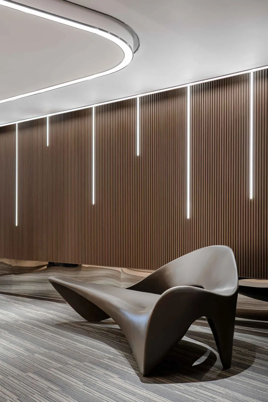 KIC 柯桥国际中心 45F 办公展示空间丨中国绍兴丨HWCD-40