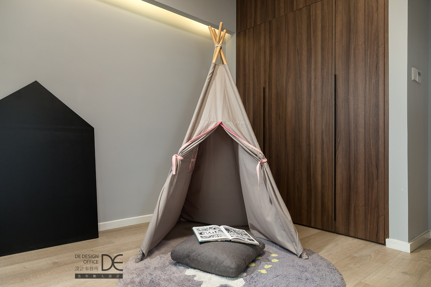 跃层空间,成长型家居设计-35