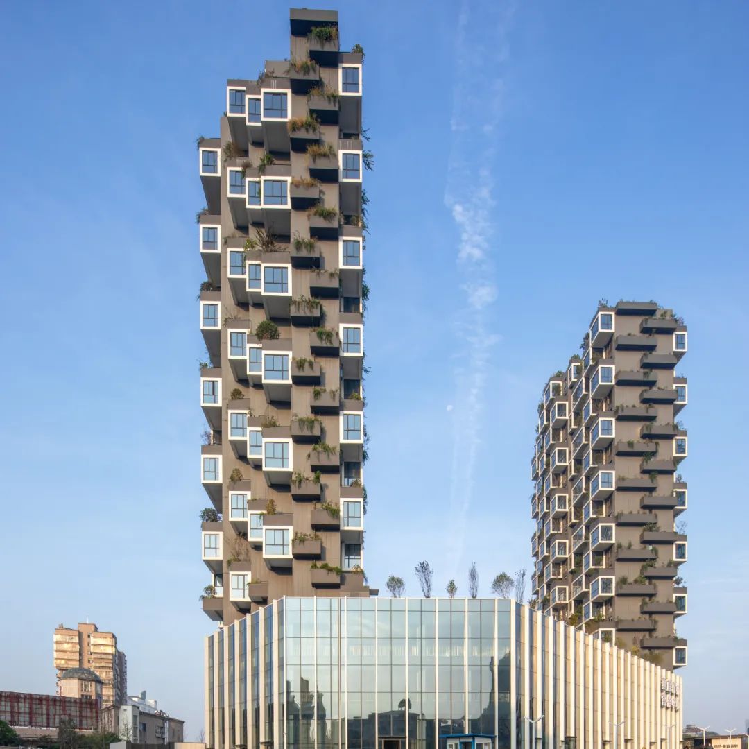 黄冈居然之家垂直森林城市综合体丨中国黄冈丨博埃里建筑设计事务所（中国）,中南建筑设计院股份有限公司-13