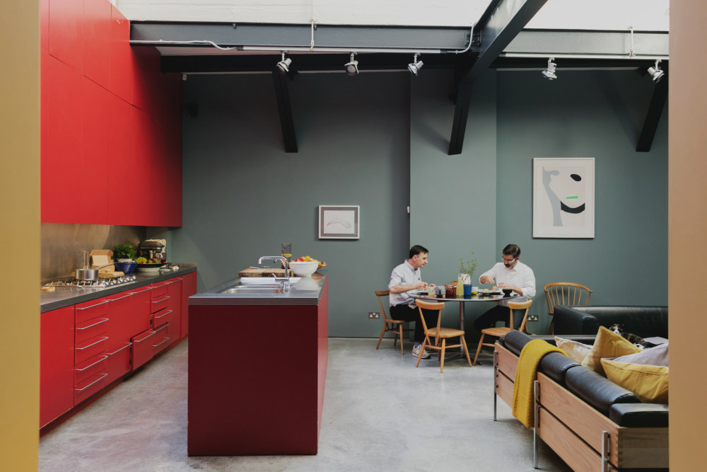 色彩生活 | 哈克尼的现代公寓与 Farrow&Ball 的碰撞-0