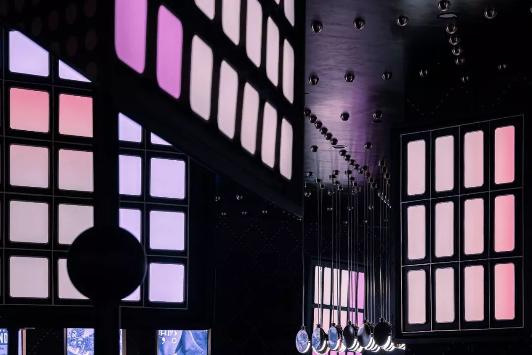 影院空间设计新趋势 | 打破传统，打造沉浸式观影体验-46