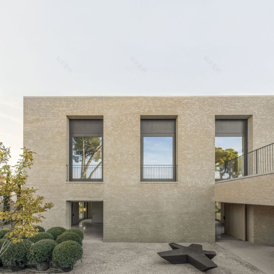 马德里砖石别墅丨西班牙马德里丨Tuñón y Albornoz Arquitectos-14