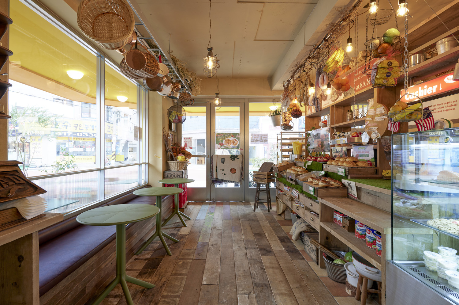 美式风情 | 16 平米小空间打造时尚 Brunch 咖啡馆-4