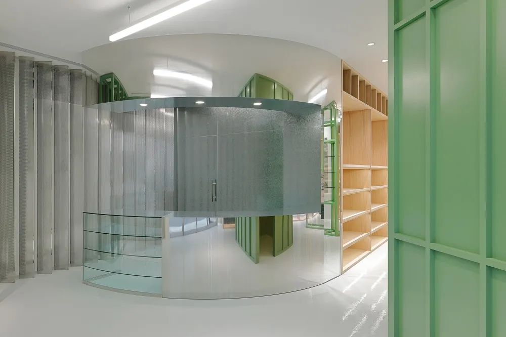 东京涩谷 STÜSSY 服装店设计丨日本东京丨PerronRoettinger-7