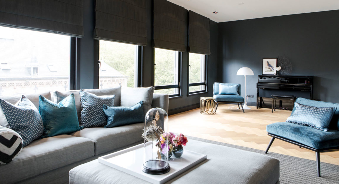 Remodeling of an Old Penthouse, Formerly a School, Into a Private Home-20