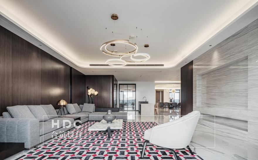 美的广场极简大平层设计-4