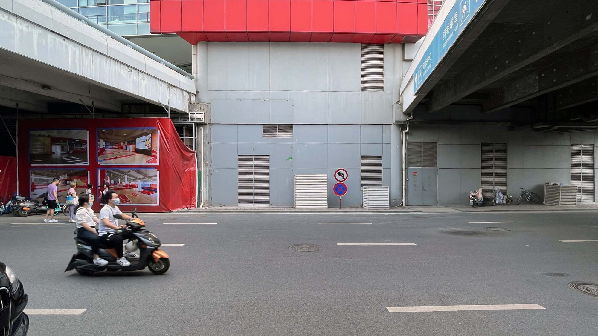 鱼缸咖啡馆，办公一体机丨中国南京-34