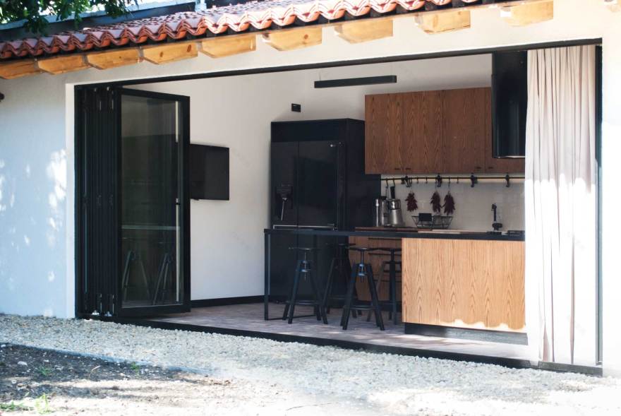 summer kitchen by the sea-12