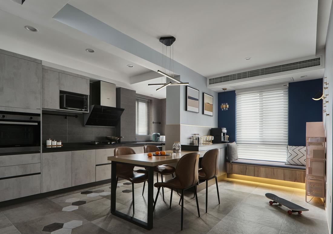 三口之家舒适实用的家居设计-20