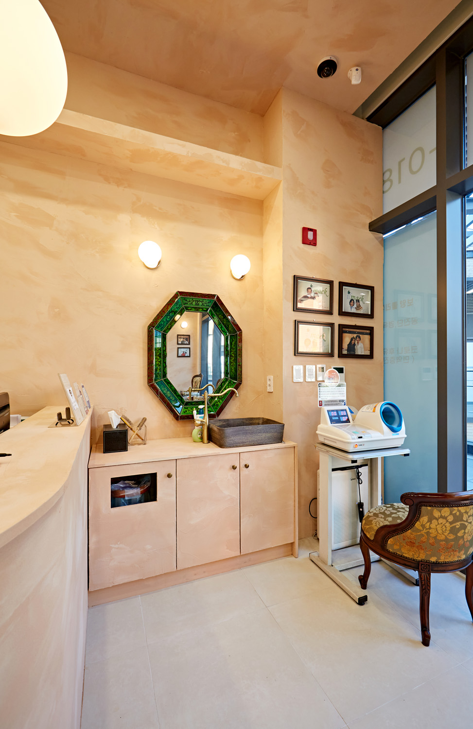 14 坪的韩式医疗空间，极简设计的魅力-12