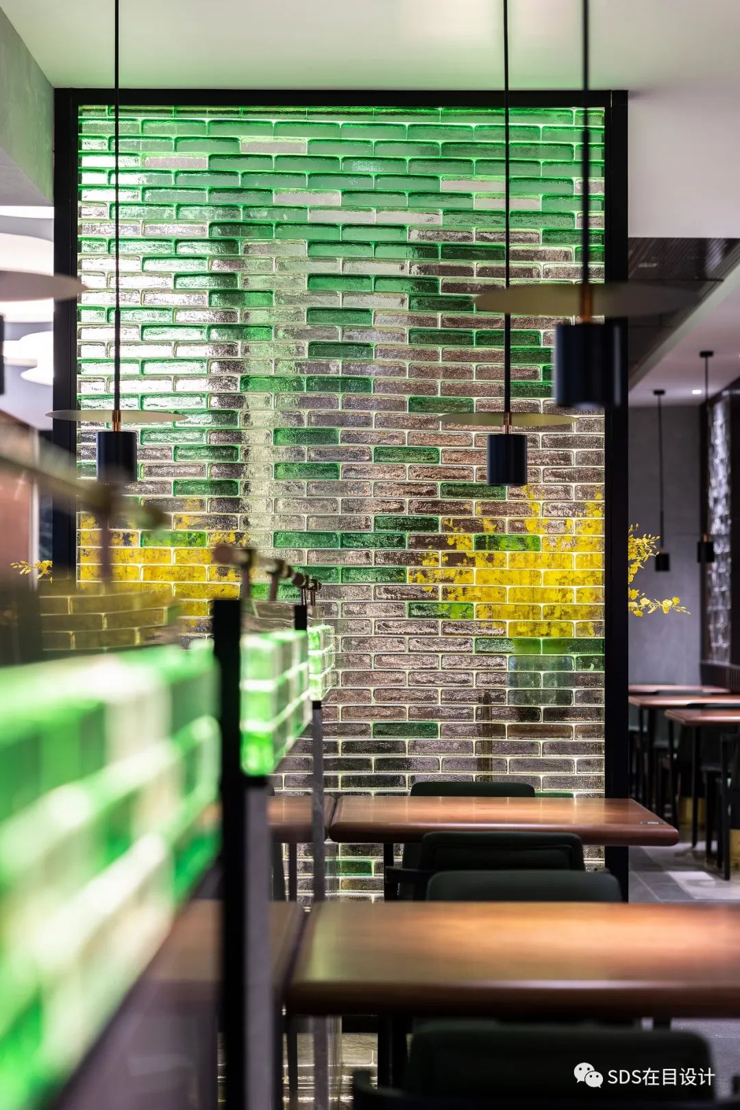 海上明月宴 • 木棉餐厅(时代 CR8 店)丨中国广州丨广州里外文化创意有限公司-11