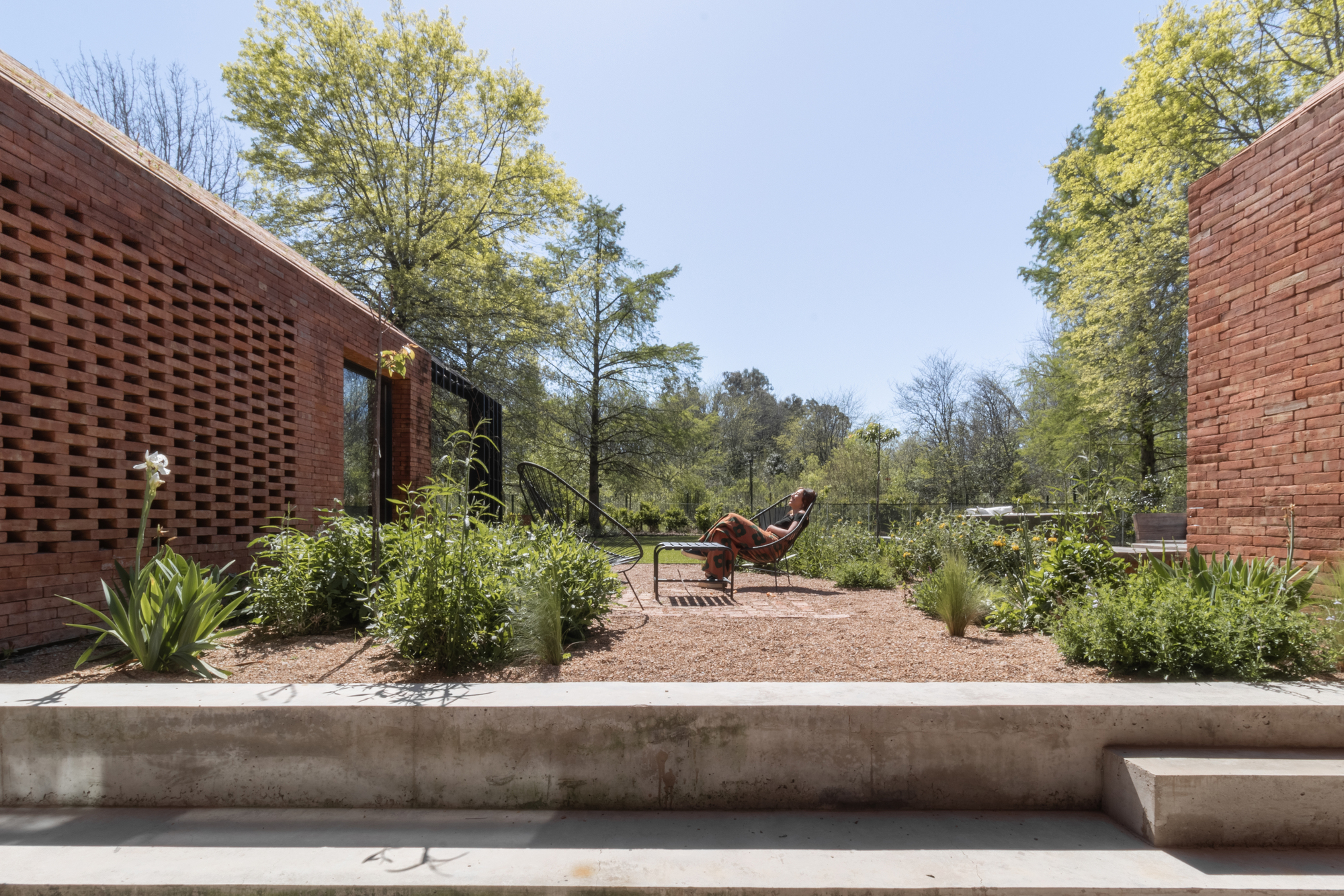 House CM / AtelierM + Nicolas Krause-15