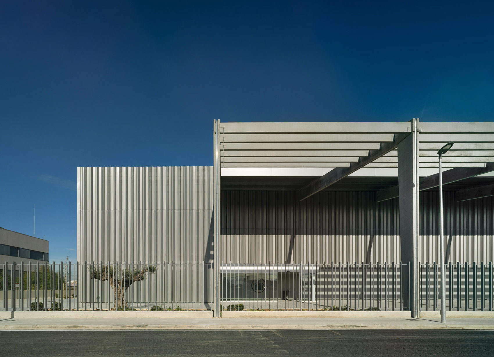 马尼斯机场私人候机楼丨西班牙丨ERRE arquitectura-5