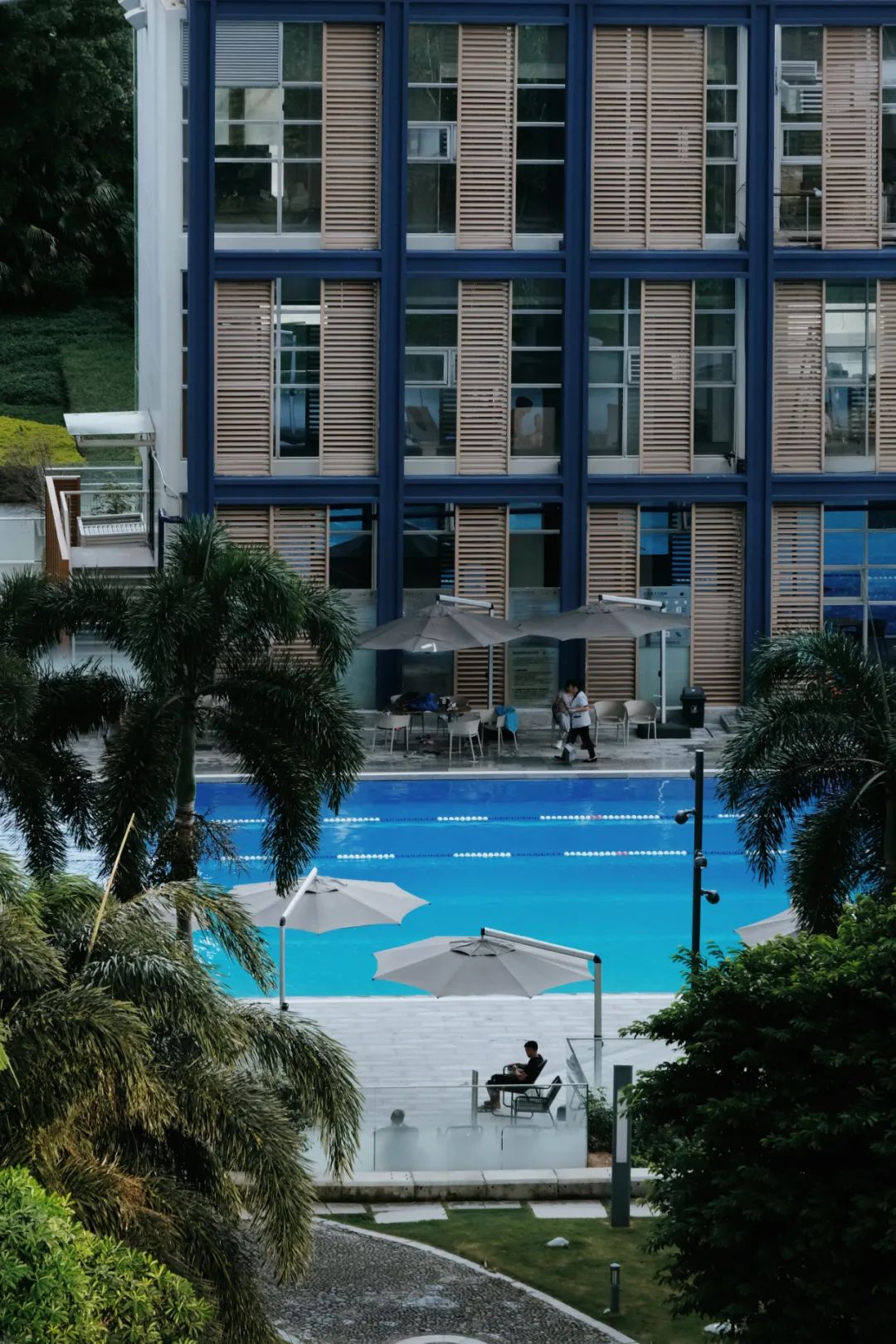 面朝大海的盒子 · 现代简约海景住宅设计丨深圳市允升合志建筑工程有限公司-10