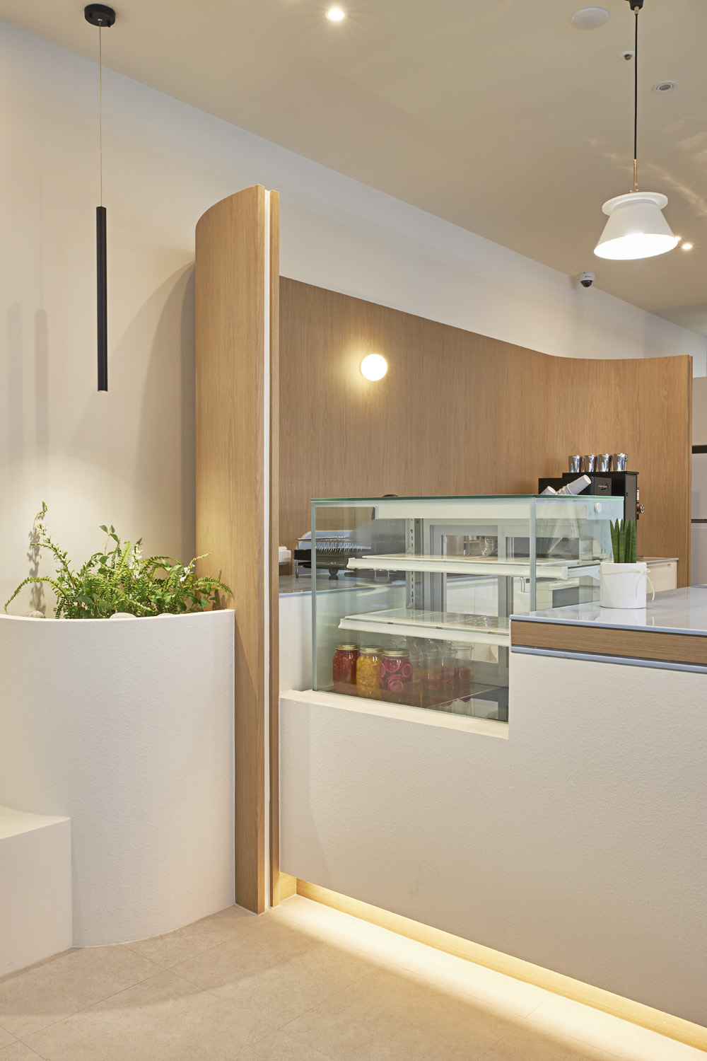 简约 15 坪尹斯卡啡，展现精致室内设计魅力-8