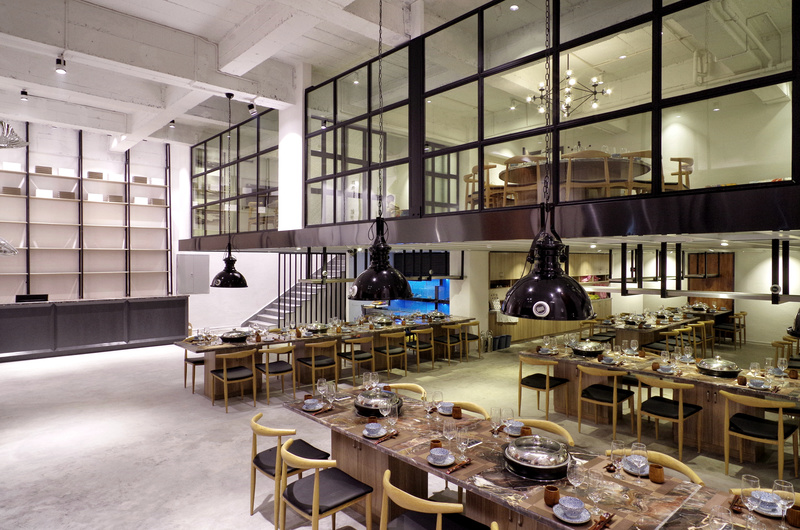 滇池畔的简约蒸汽海鲜餐厅-11