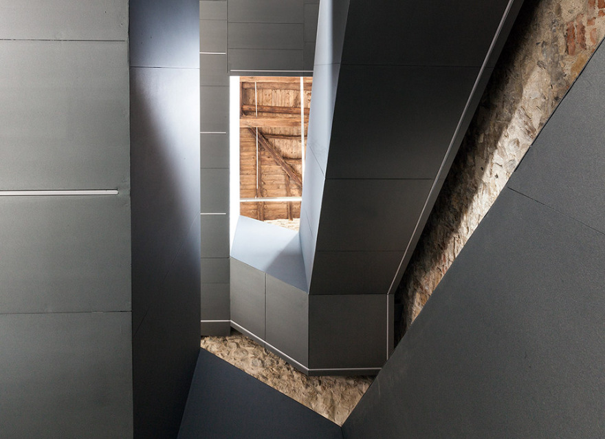 意大利古堡图书馆,现代与历史的完美融合-25