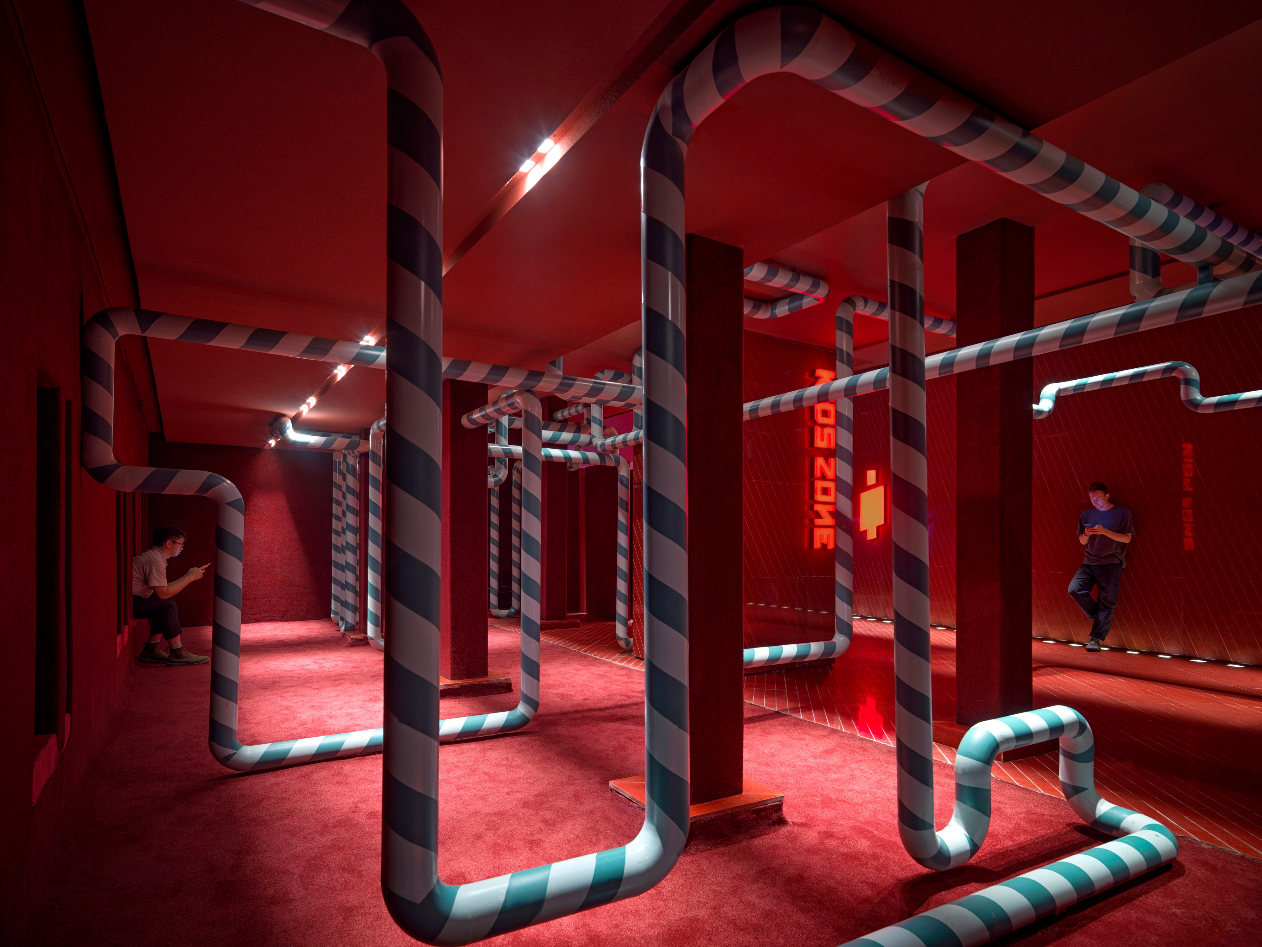 长江太阳里电影院 XianLaBotanicaCapitalandMall | 颠覆传统的红色电影世界-33