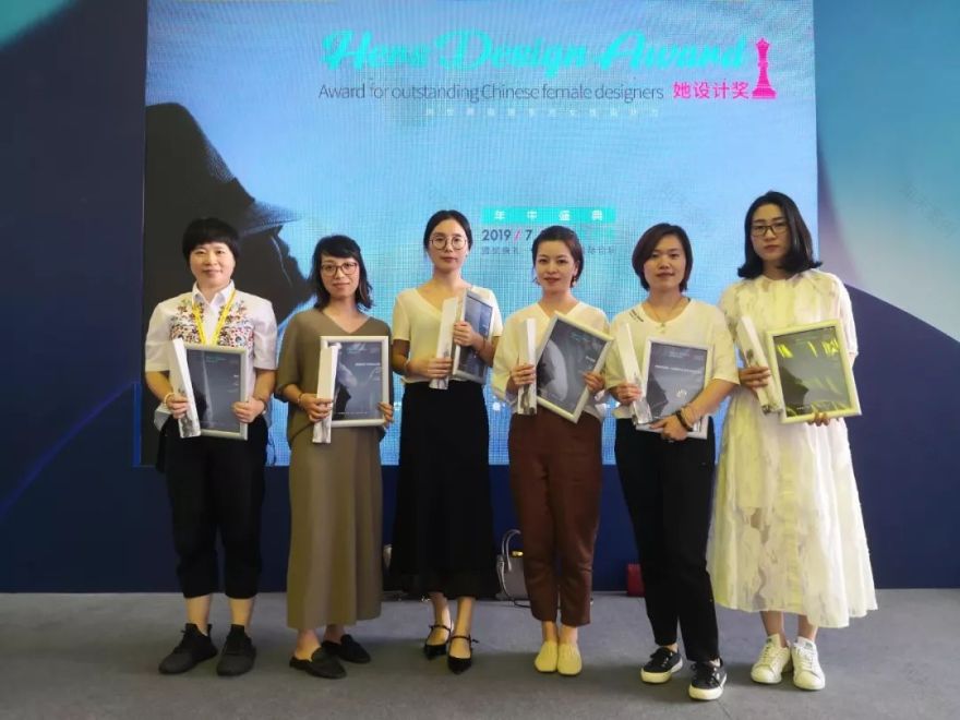 女性设计师的创意聚会,展现独特魅力-31